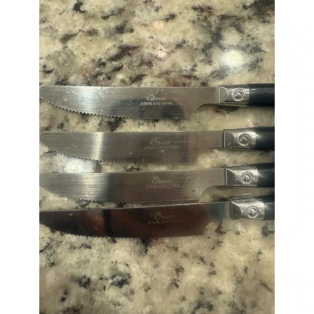 Vintage Gibson 4 Piece Butter Knife Set Stainless Steel Flatware‎